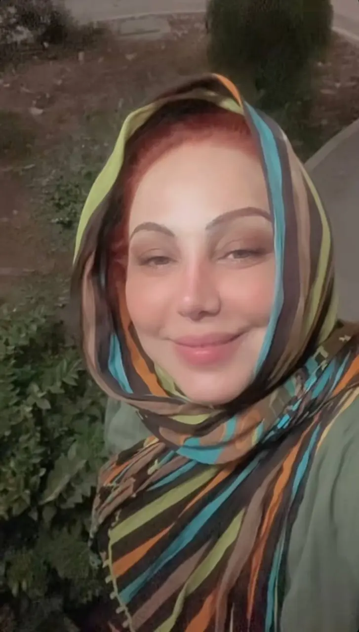 بهنوش بختیاری یه سیم آخر زد: هرگز پدر و مادرم را نمی‌بخشم