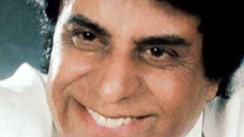 دانلود آهنگ باشکوه جهان ؛ ” به نام دنیا رو دوتایی بسازیم”