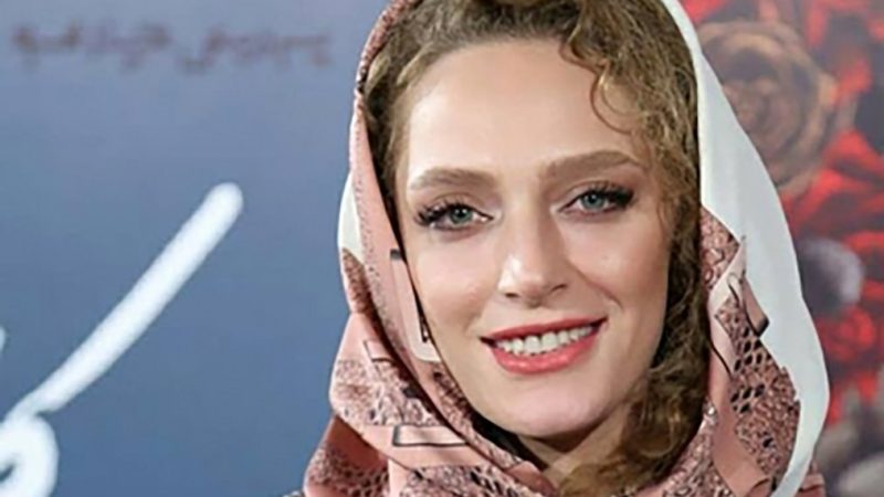 عکس/ تصویری عاشقانه از آقای کارگردان و نگین معتضدی سر صحنه فیلمبرداری فضای مجازی را ترکاند 