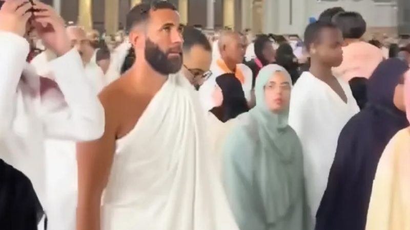 ستاره فرانسوی و سابق رئال مادرید در مناسک حج عمره +ویدئو 