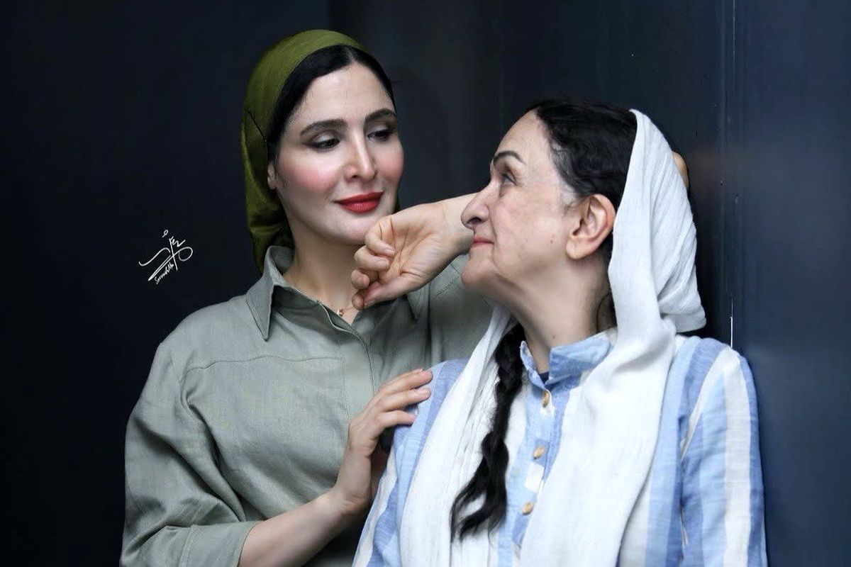 عکس/ قاب مادر دختری گلاب آدینه و نورا هاشمی با زیبایی نچرال از شما دلبری می کند