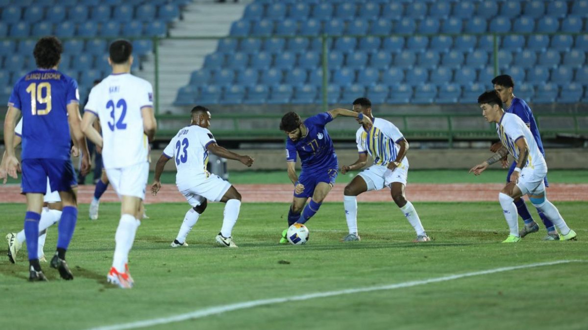 داوران لبنانی قاضی بازی استقلال و المحرق بحرین