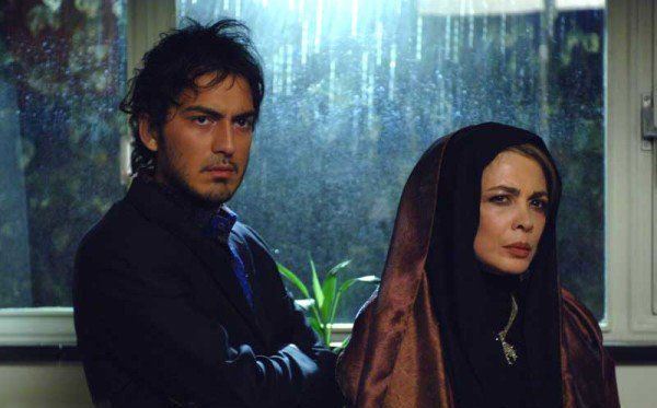 عکس/ سنگ مزار بیتا فرهی دل شما را خون می کند