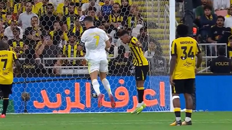 گل دوم النصر به الاتحاد (کریستیانو رونالدو) 