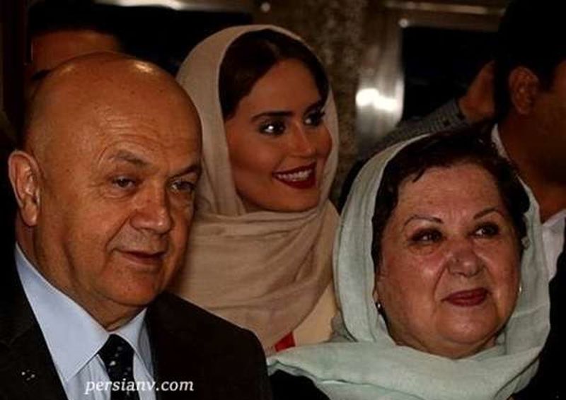 بازیگر مشهور و پدر و مادرش