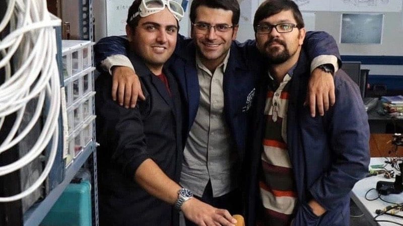 عکس| سفر در زمان؛ «جواد، مسعود و قاسم» سریال بچه مهندس ۳ در اصفهان؛ سال ۹۹ 