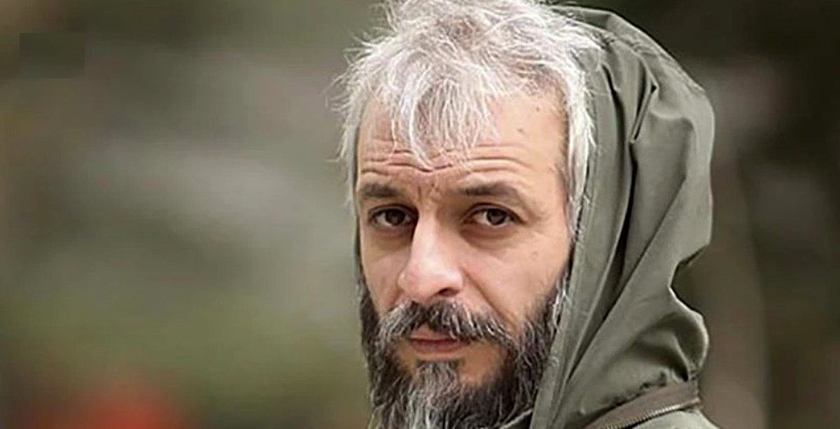 کاظم سیاحی با مهران مدیری همبازی شد