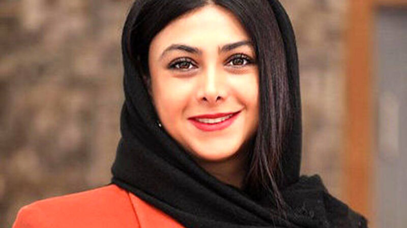 تصاویر| استایل جدید و خاص آزاده صمدی در کنار نجم‌ الدین شریعتی ؛ تیپ بازیگران در اکران «بچه مردم»