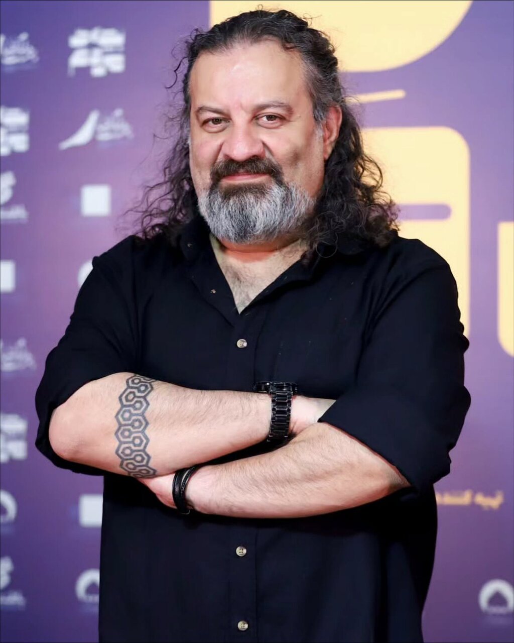 تصاویر| استایل جدید و خاص آزاده صمدی در کنار نجم الدین شریعتی ؛ تیپ بازیگران در اکران «بچه مردم»1