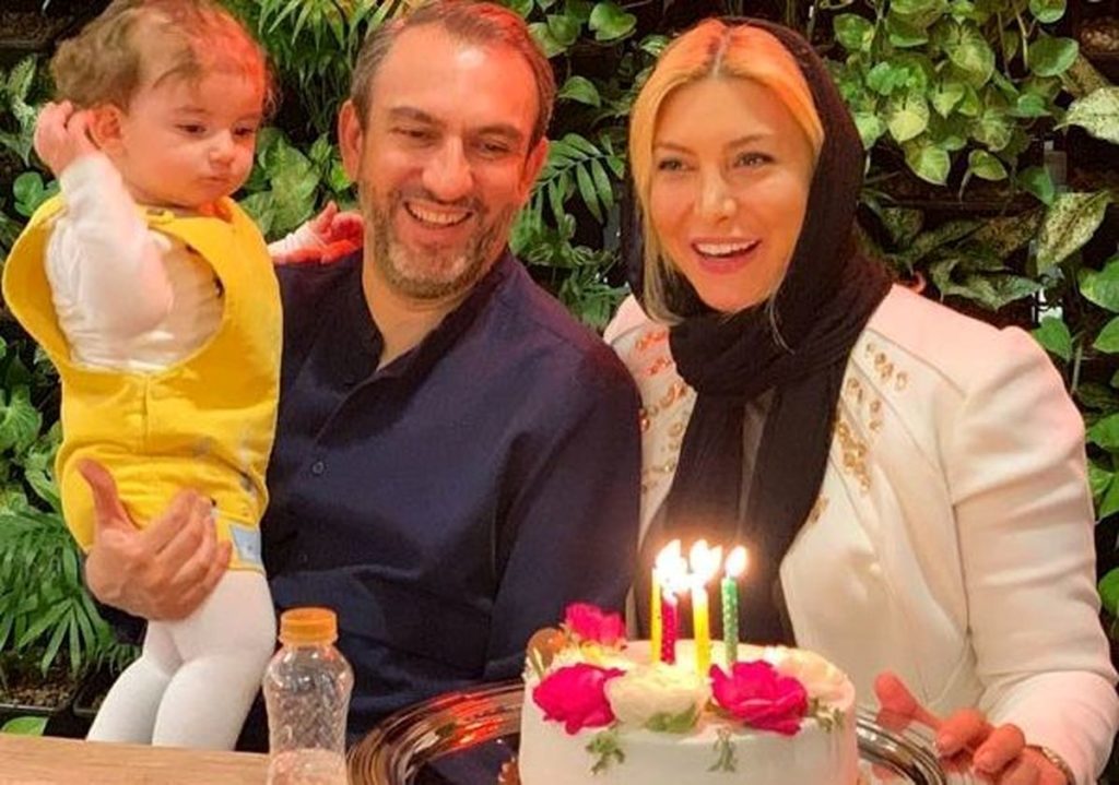 فریبا نادری و همسر و فرزندش