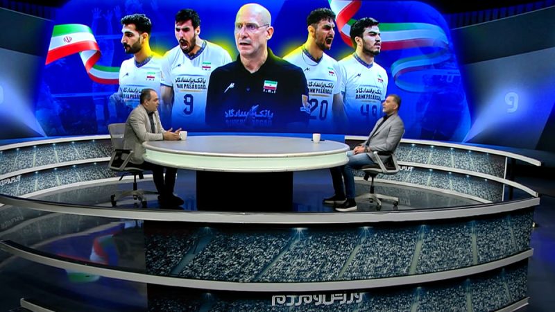 بهروز عطایی: اشتباه شریفی ویران کننده بود اما حق اینگونه انتقاد را نداریم 