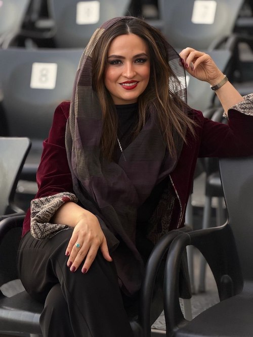 کت مخمل گلاره عباسی