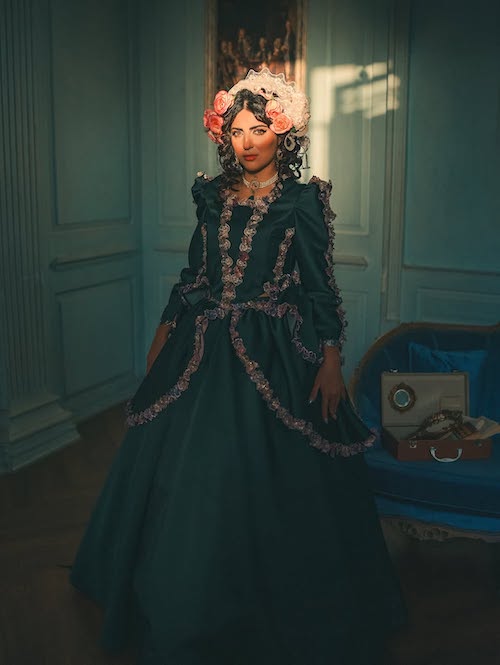 استایل تاریخی هلیا امامی