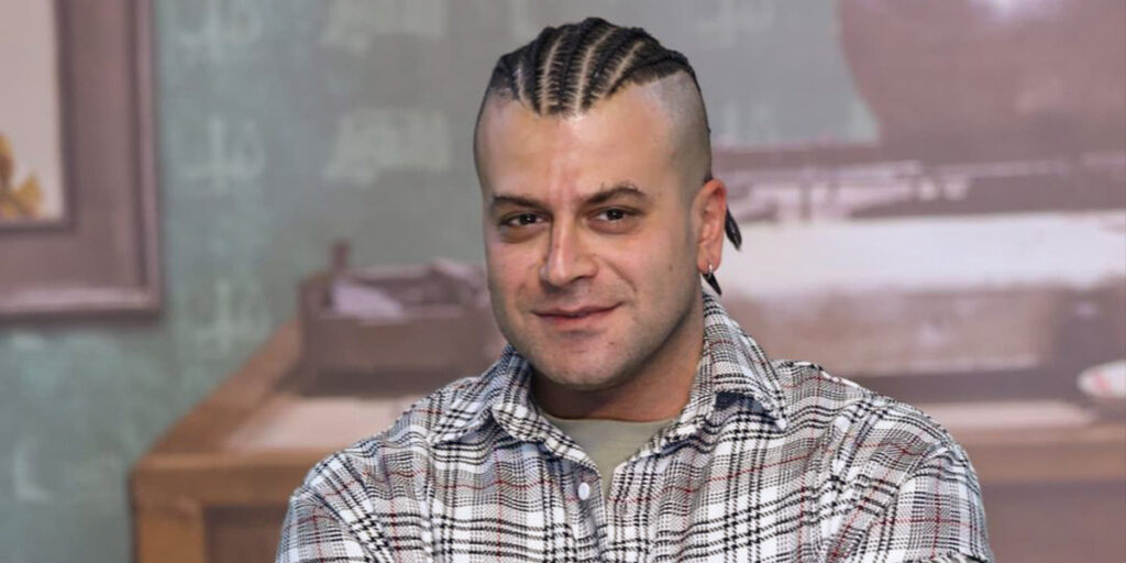 اکسسوریهای شیک روزبه حصاری