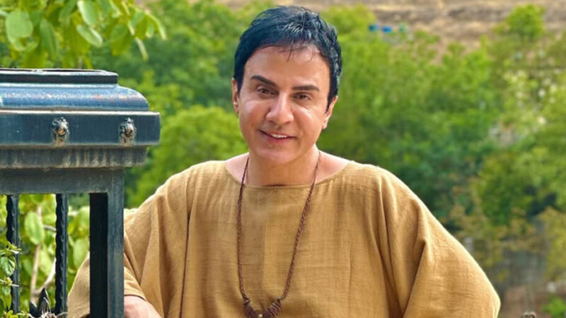 عکس| استایل جوان عمو پورنگ در یک کنسرت غوغا به پا کرد/ انگار نه انگار ۵۲ ساله است