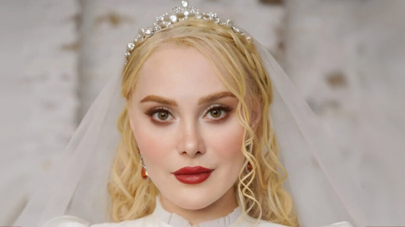 عکس| بررسی استایل عروسی آرام جعفری ؛ هر آنچه که باید در مورد لباس و میکاپ خانم بازیگر بدانید