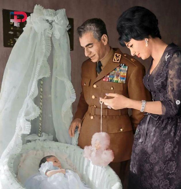 فرح دیبا و شاه پهلوی
