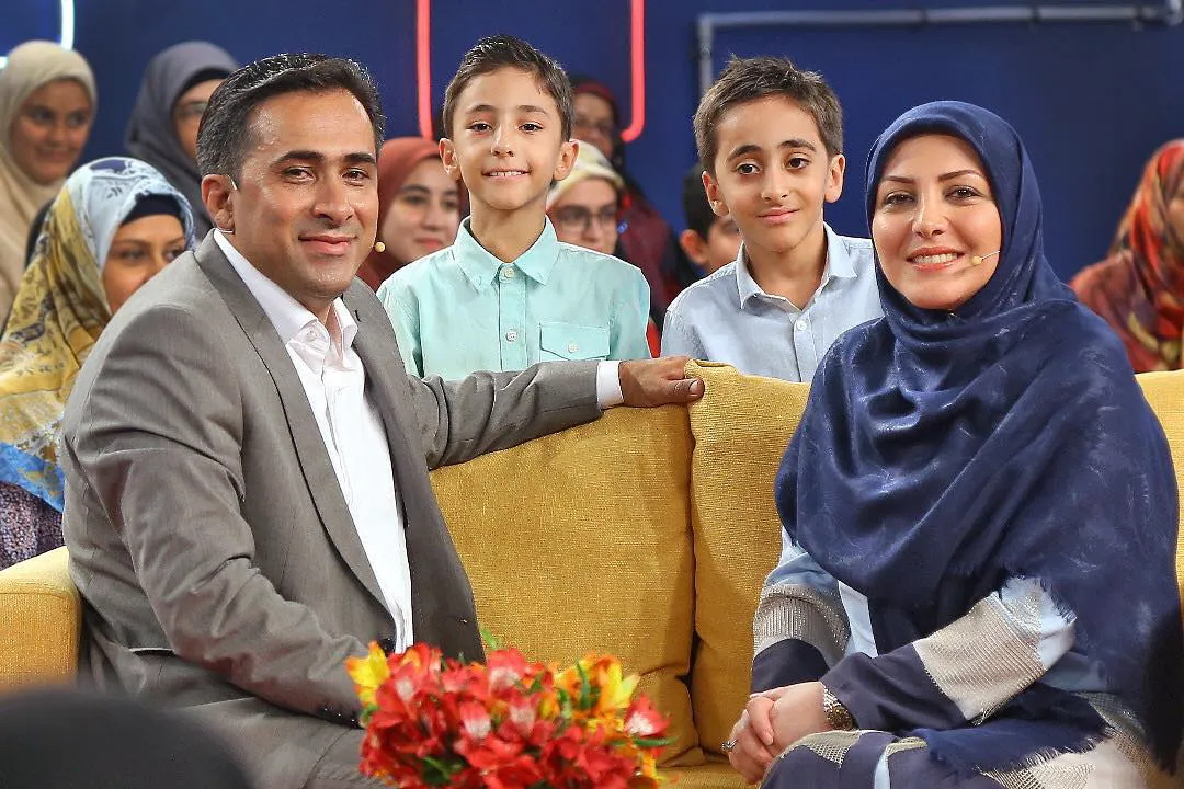 المیرا شریفی مقدم و همسرش در خندوانه