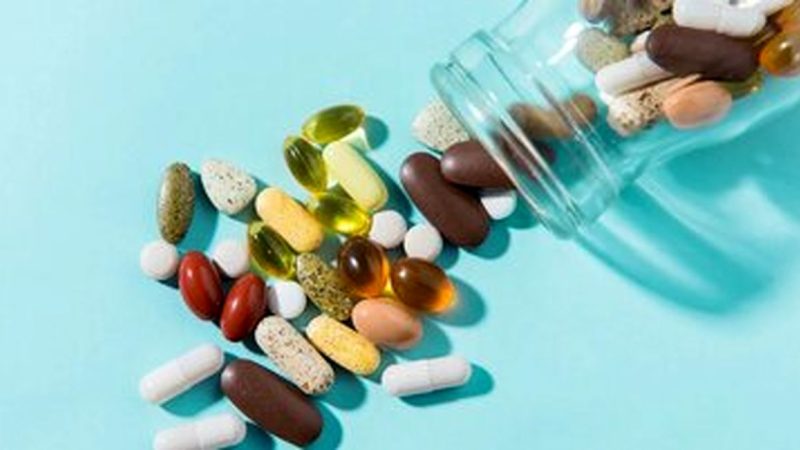 هشدار ! مصرف بیش از حد ویتامین چه خطراتی برای سلامتی دارد؟