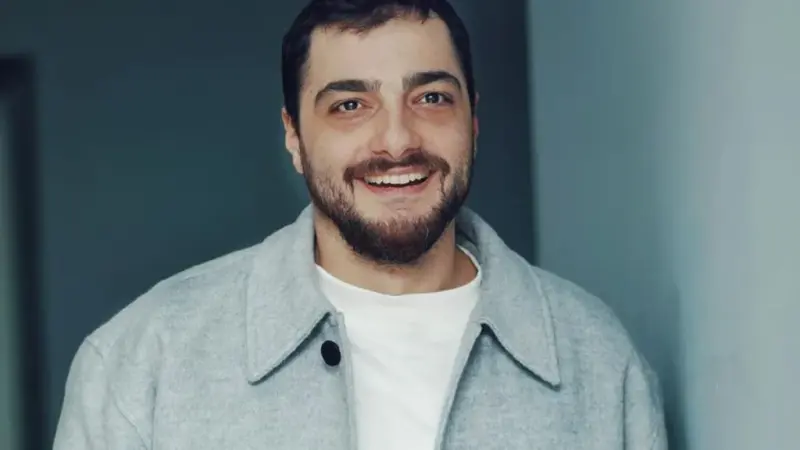 عکس| اختلاف مالی سجاد بابایی با سازندگان «شغال» جنجالی شد/ هوش مصنوعی جایگزین آقای بازیگر شد؟