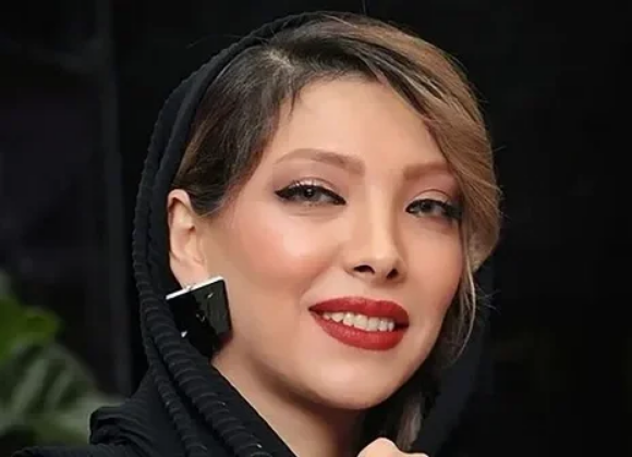 عکس| استایل شیک و مجلسی صدف اسپهبدی در اکران یک فیلم؛ خانم بازیگر غوغا به پا کرد