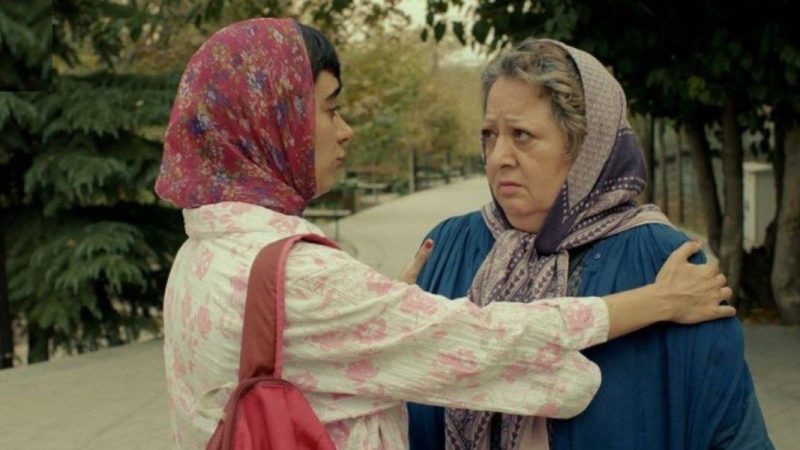 عکس| بیوگرافی و حواشی زندگی لیلی فرهادپور بازیگر کیک محبوب من + عکس همسر و پسرش