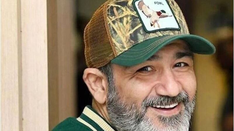 فیلم| سقوط مهران غفوریان از بالای دکور برنامه جنجالی شد