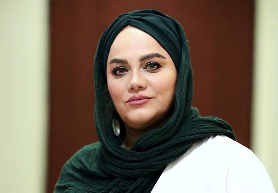 تصاویر| سریال جدید نرگس آبیار خانه تاریخی قزوین را قربانی کرد/ خانم کارگردان چه می کنید؟