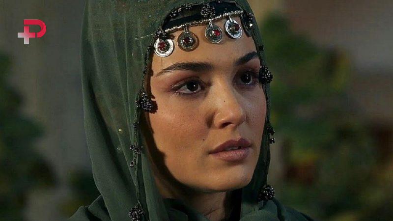 عکس| دکوراسیون خانه بزرگ و رویایی هانده ارچل زیبا ؛ ملکه زیبایی ترکیه عجیب سلیقه ای دارد