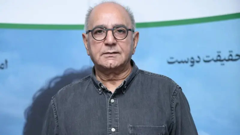 عکس| چهره پرویز پرستویی در دوران سربازی ؛ چهره جوانی آقای بازیگر را اصلا نمی شناسید