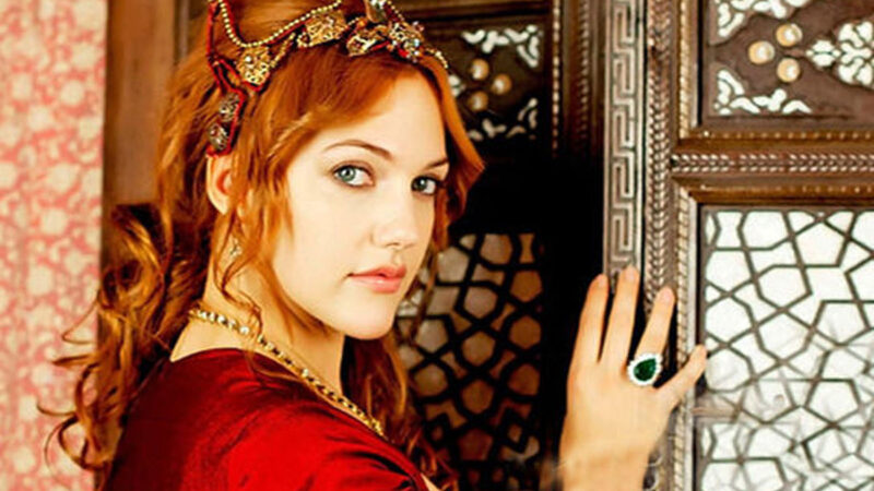 تصاویر| جشن تولد مریم اوزرلی بازیگر خرم سلطان با یک تم جذاب