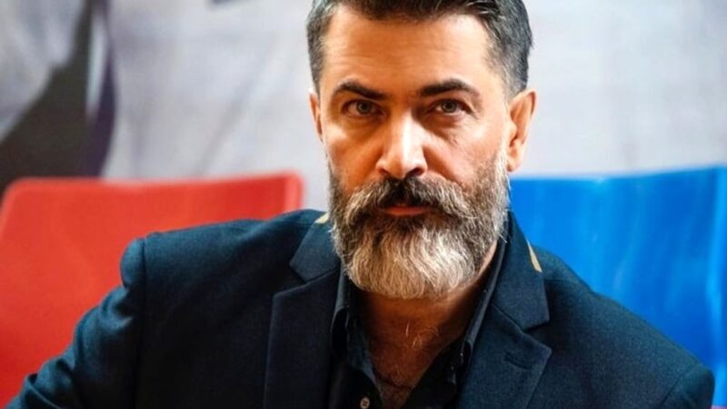 عکس| زیبایی خیره کننده پارسا پیروزفر در دوران سوم ابتدایی ؛ بیژن سریال «در چشم باد» در لباس مدرسه