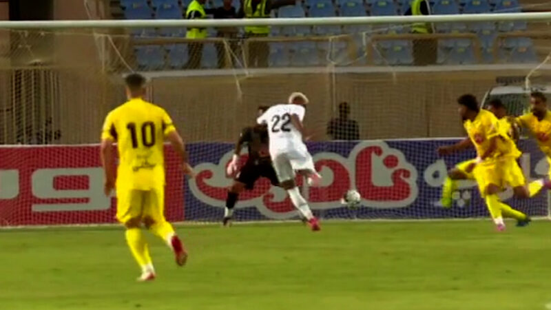 گل اول مس رفسنجان به فجر سپاسی توسط ماتئوس کاستا 