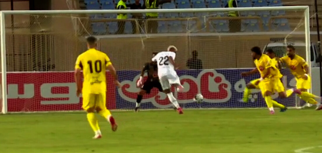 گل اول مس رفسنجان به فجر سپاسی توسط ماتئوس کاستا - تصویر شاخص