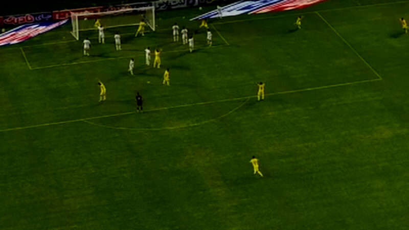 گل اول فجرسپاسی به مس رفسنجان توسط علی هلیچی 