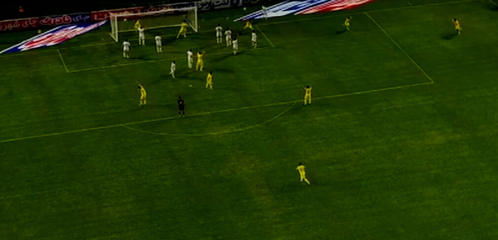 گل اول فجرسپاسی به مس رفسنجان توسط علی هلیچی - تصویر شاخص