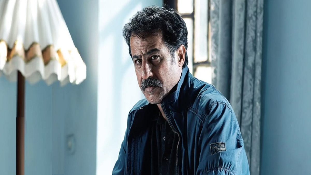 عکس| جشن تولد رامین راستاد برای همسرش در بیابان؛ دلیل اقدام عجیب اقای بازیگر چیست؟