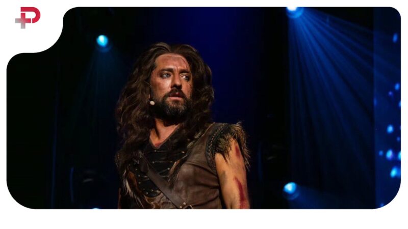 استایل و گریم عجیب بهرام رادان در نمایش اروپا