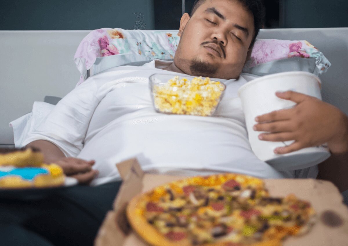 چگونه راحت به خواب رویم؟/ برای به خواب رفتن، این نواحی را با روغن ماساژ دهید/ روزها چرت هم نزنید!