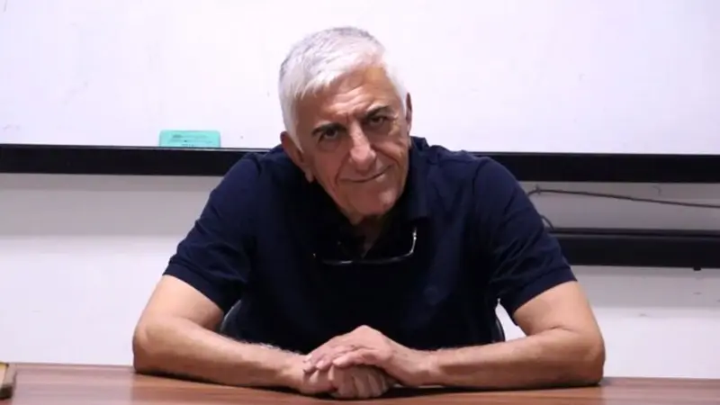 عکس| تصویری از رضا کیانیان در کنار همسر و پسرش/ همسر جذاب و بسیار جوان اقای بازیگر را دیده اید؟