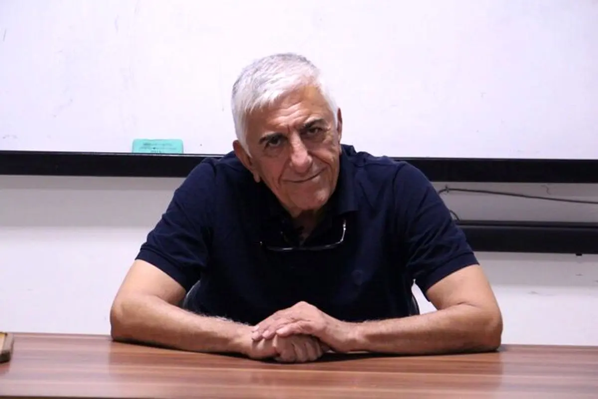 عکس| تصویری از رضا کیانیان در کنار همسر و پسرش/ همسر جذاب و بسیار جوان اقای بازیگر را دیده اید؟