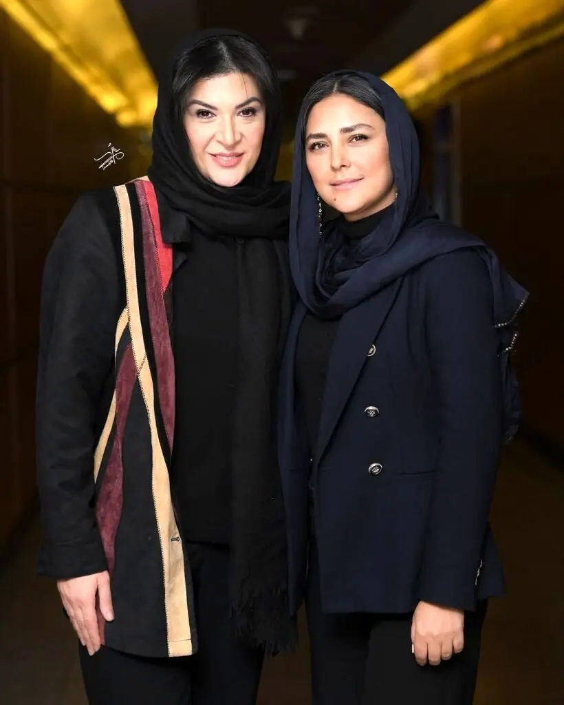 کت سرمهای هدی زینالعابدین