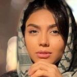 آزاده زارعی