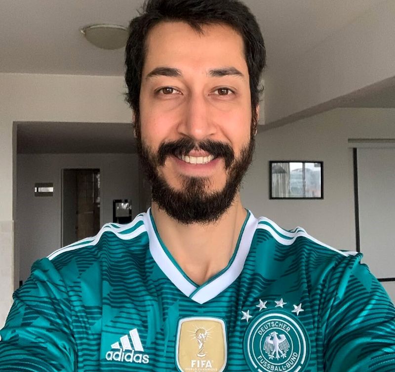 بهرام افشاری