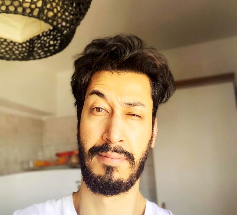 بهرام افشاری