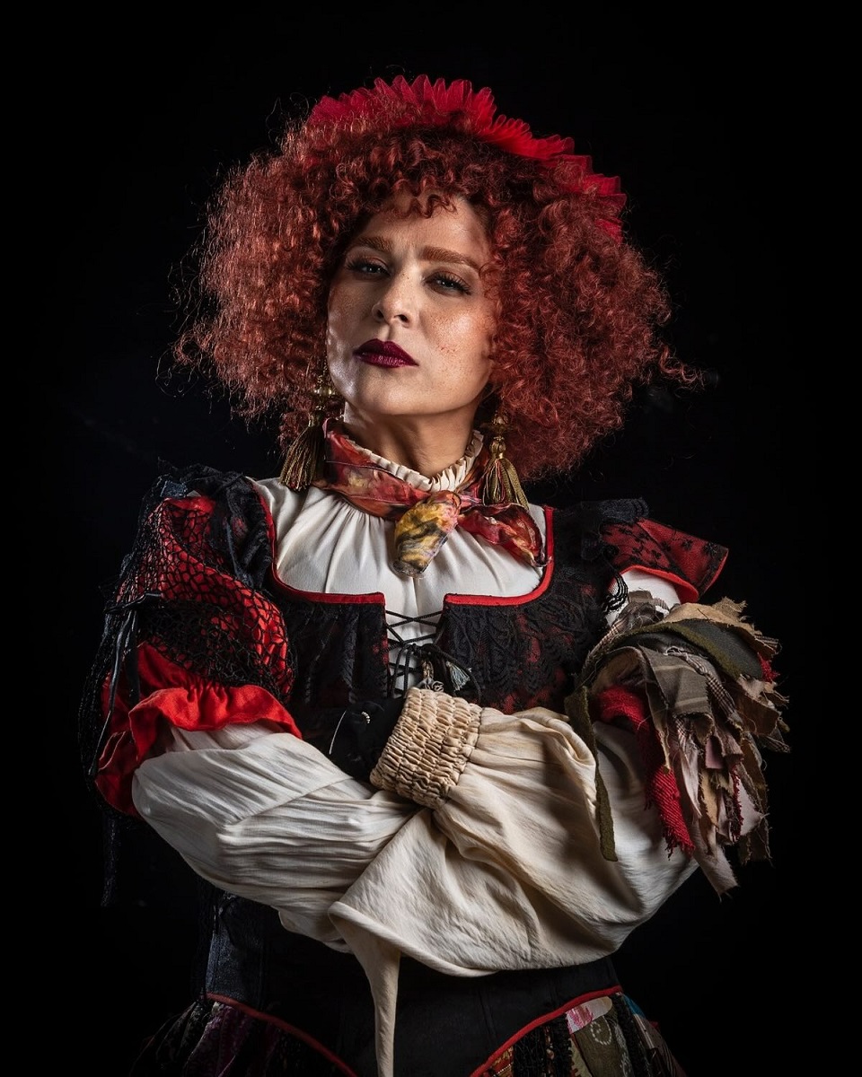 سحر دولتشاهی در نمایش الیور توییست 1