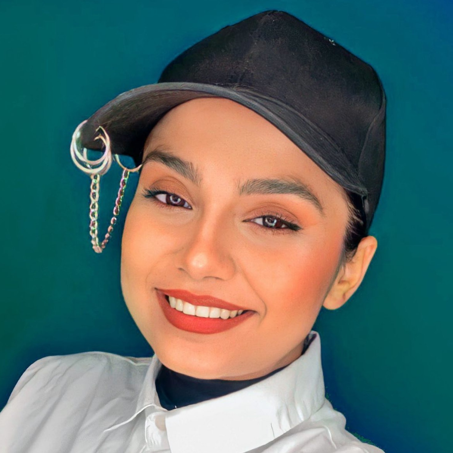 شقایق محمودی