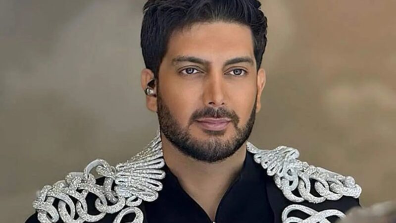 عکس| استایل فرزاد فرزین در نیویورک خیابان وال‌استریت