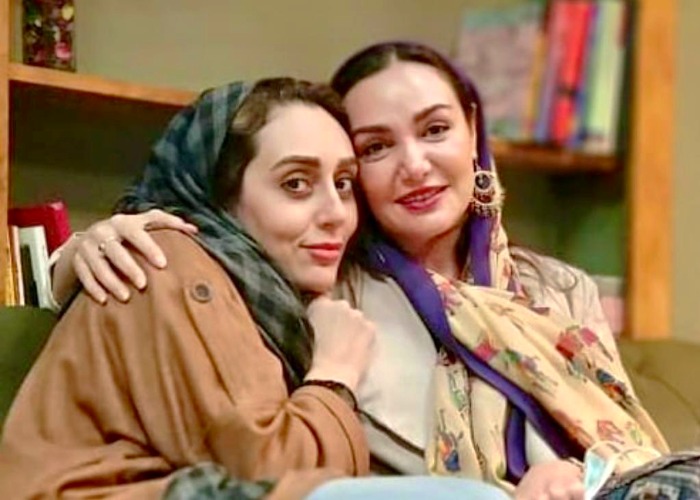 فریبا امینیان و خواهرش