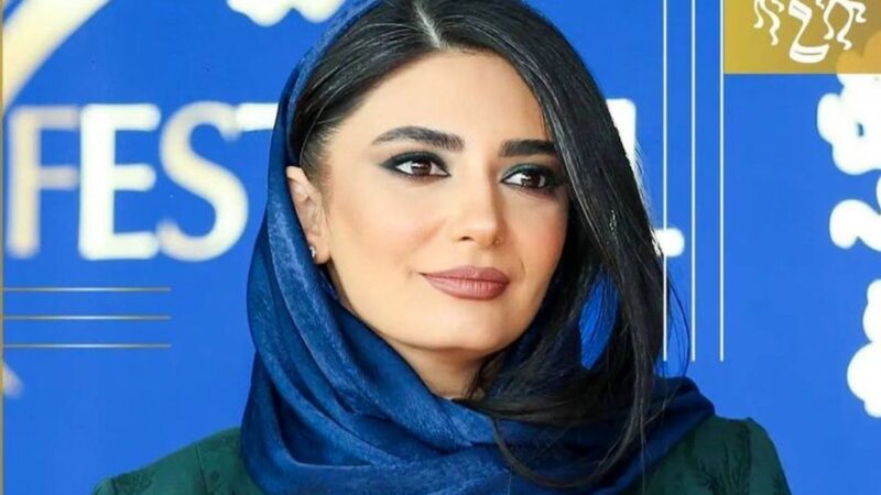 عکس| استایل جذاب لیندا کیانی؛ عجب ست مانتو و شال قشنگی!